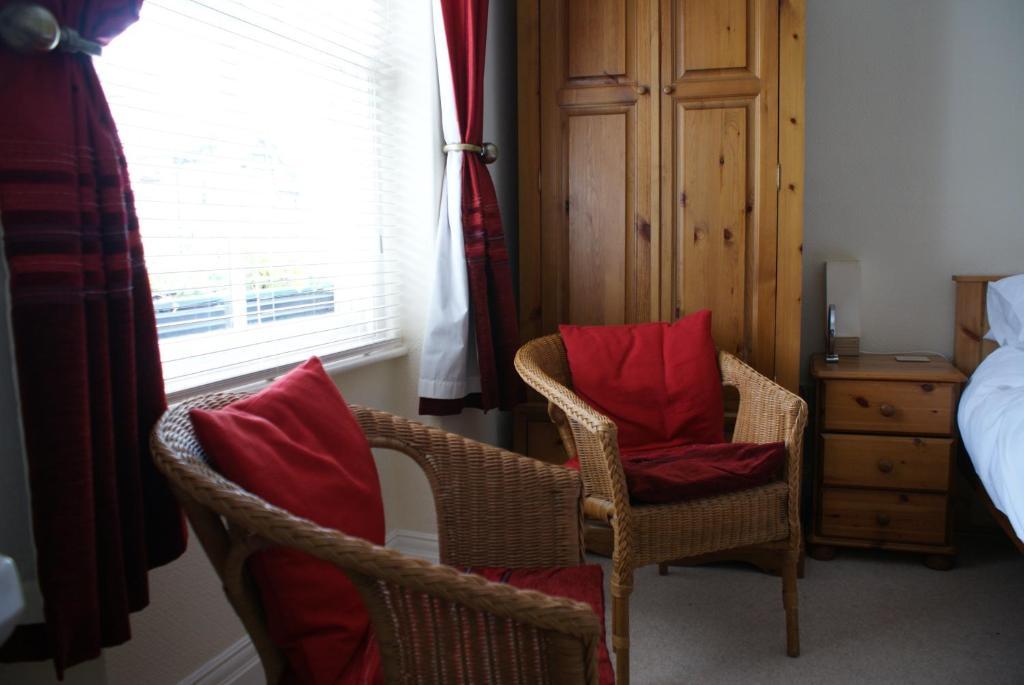 Longmead House Hotel Lynton Room photo